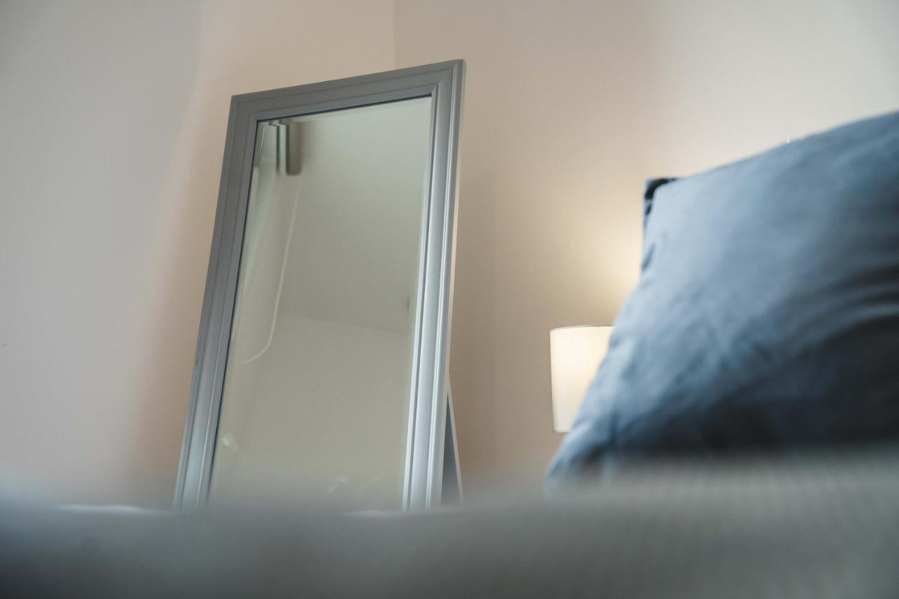Modern 1-Bed Apartments - New - City Centre - Free Wi-Fi - Sheffield Exterior foto